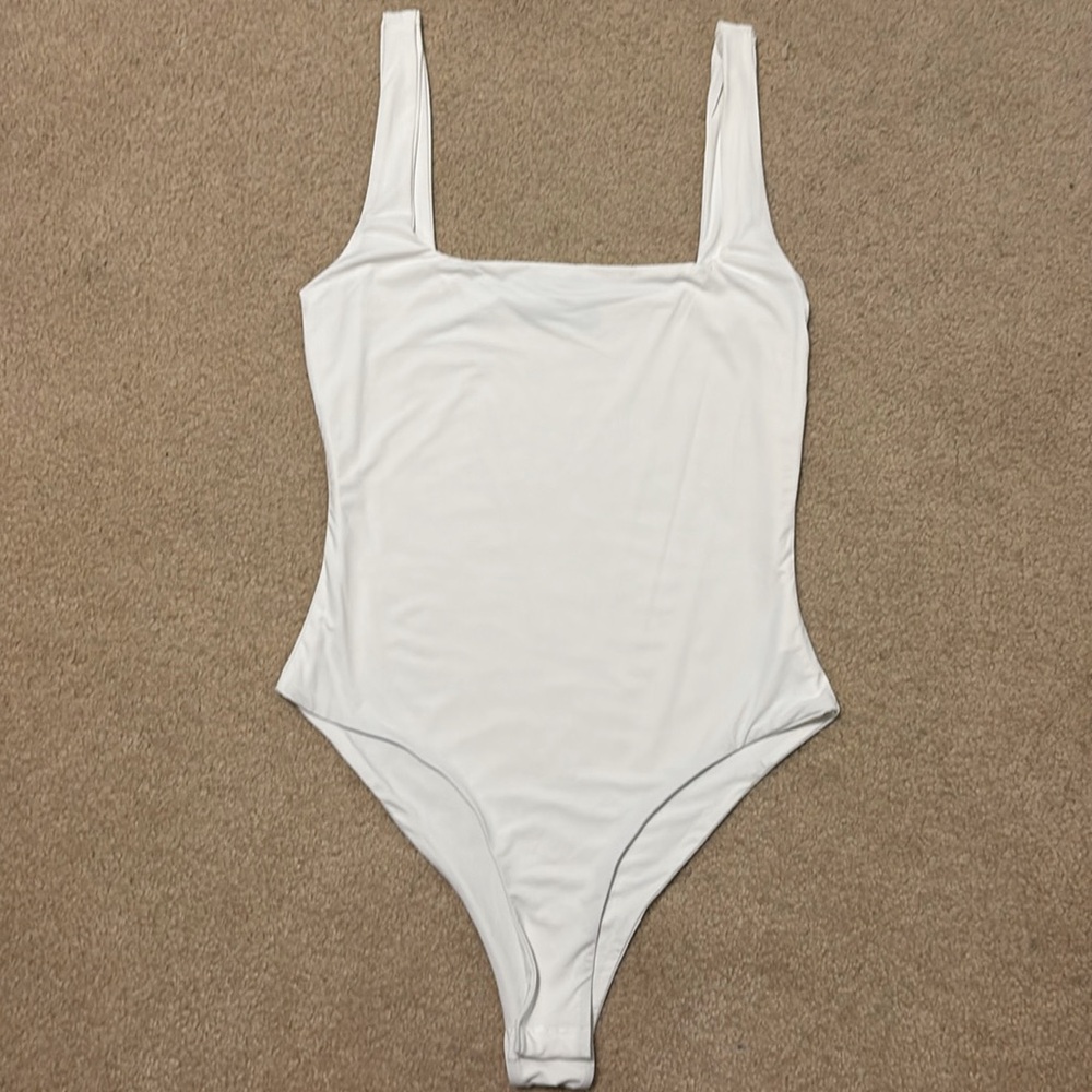 SHEIN Bodysuit